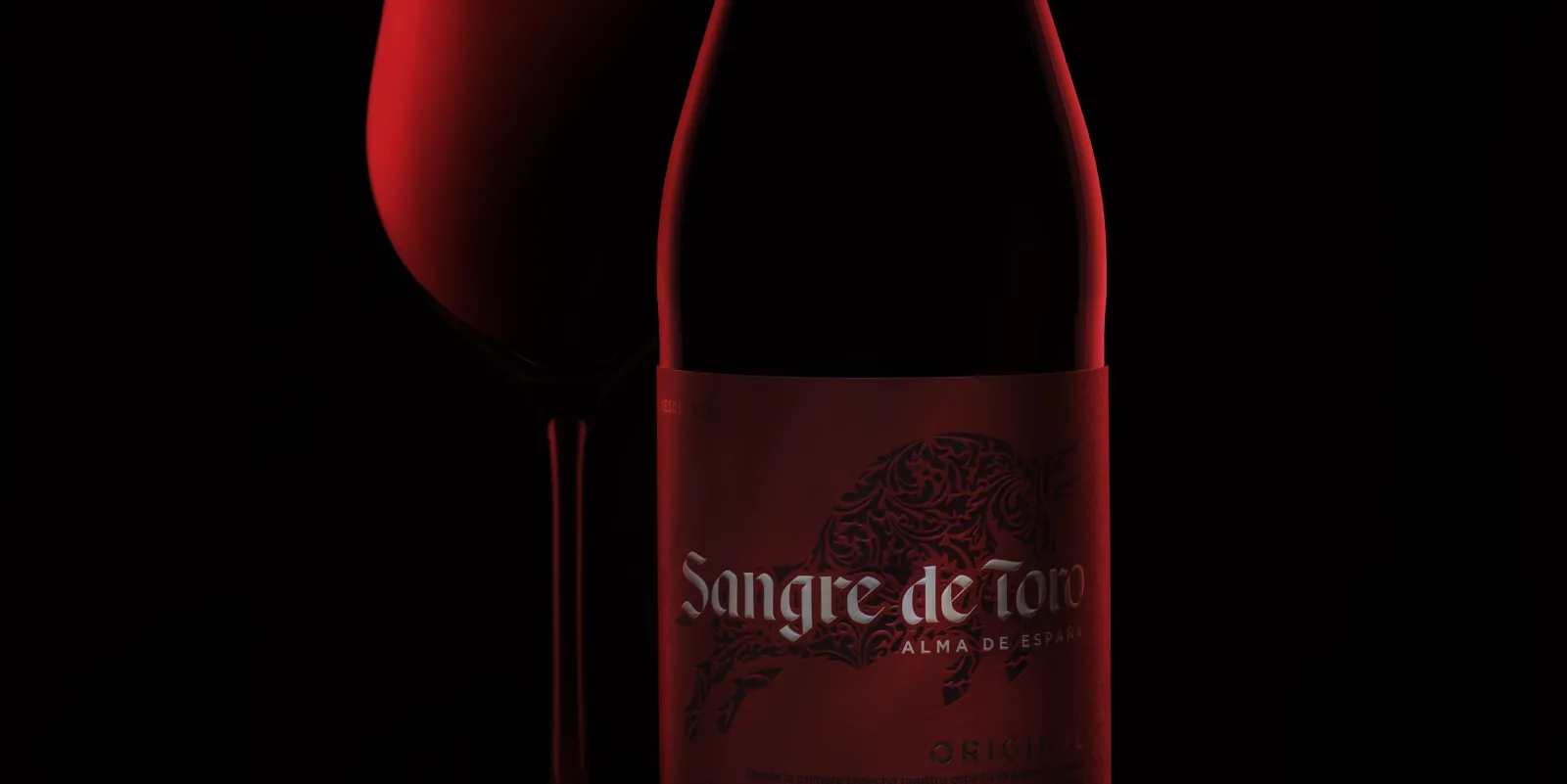Sangre De Toro Wine Beverage — commercial photography