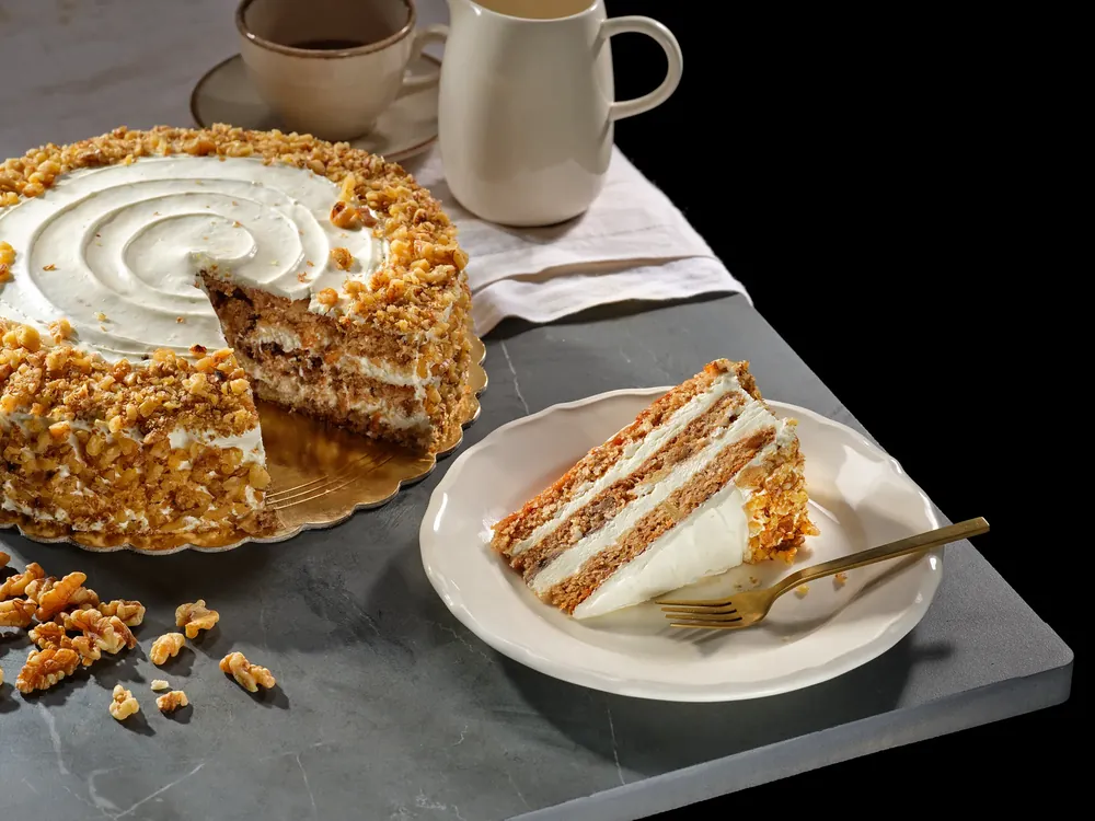 Golden Harvest Food Cakes — commercial photography project
